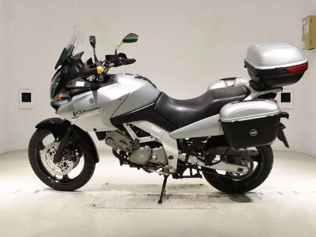 Suzuki V STROM650