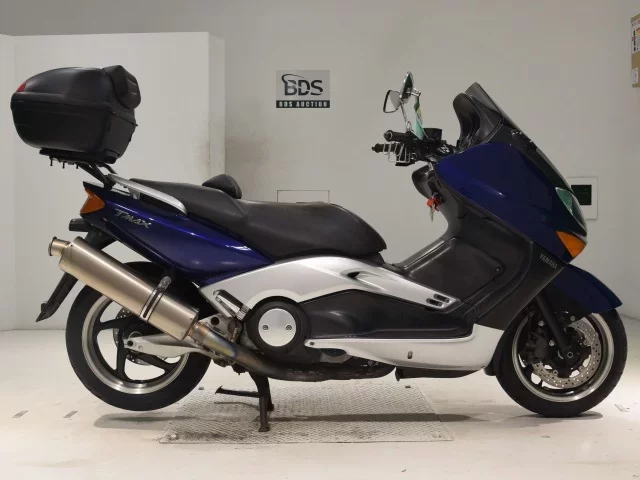 Yamaha T-MAX500 лот № 0438 оценка 4  с аукциона в Японии