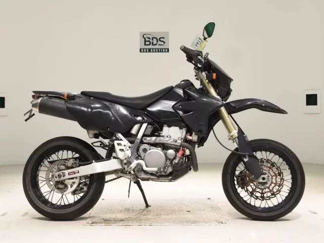 Suzuki DR-Z400SM лот № 5144 оценка 4  с аукциона в Японии