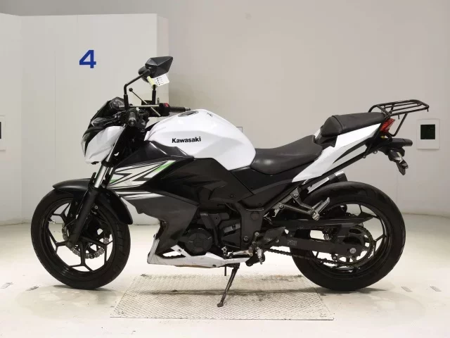 Kawasaki Z250