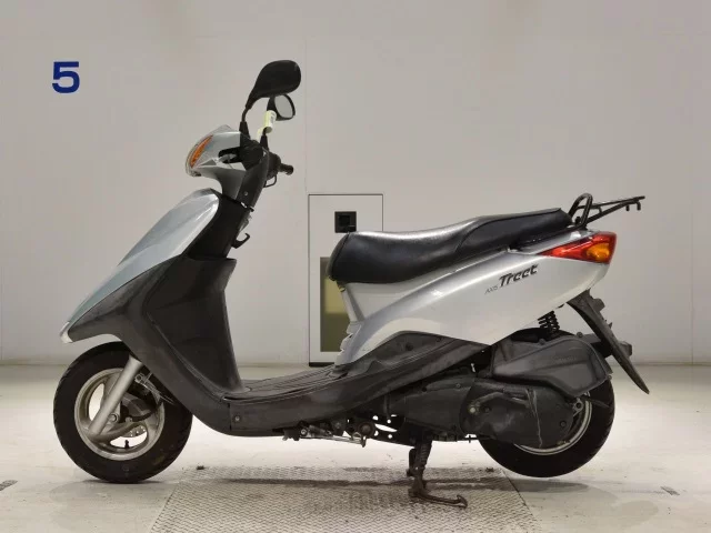 Yamaha AXIS125