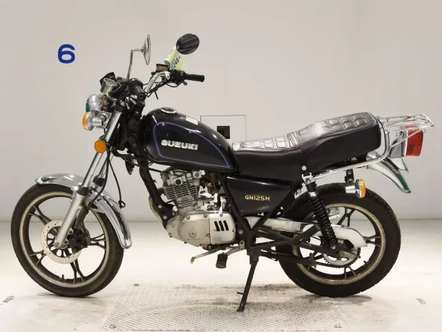 Suzuki GN125H