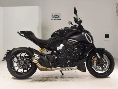 Ducati DUCATI DIAVEL V4  с аукциона в Японии