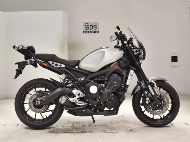 Yamaha XSR900 лот № 2666 оценка 5  с аукциона в Японии