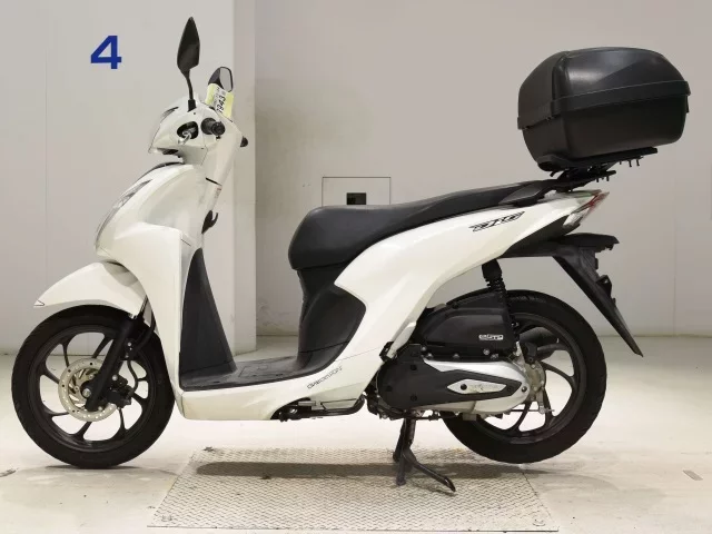 Honda DIO110-3