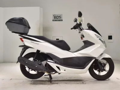Honda PCX125-2