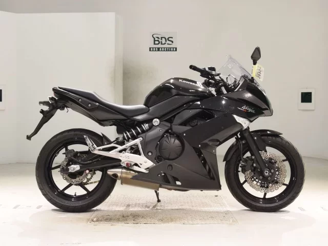 Kawasaki NINJA400R лот № 2650 оценка 4  с аукциона в Японии