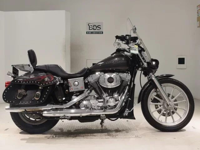 Harley-Davidson HARLEY FXDC1450 лот № 0164 оценка 4  с аукциона в Японии
