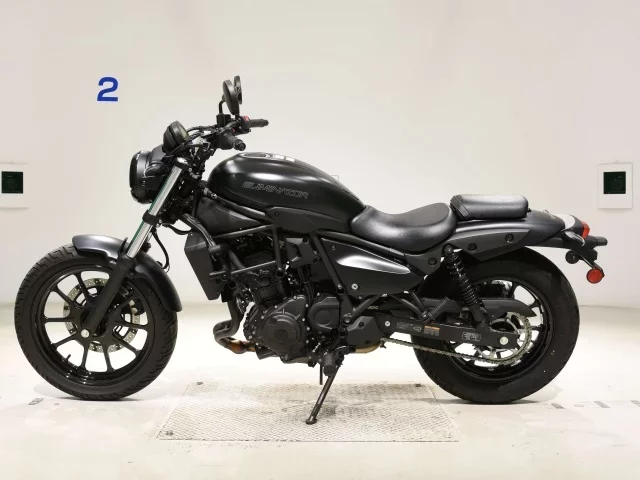 Kawasaki ELIMINATOR 400-3