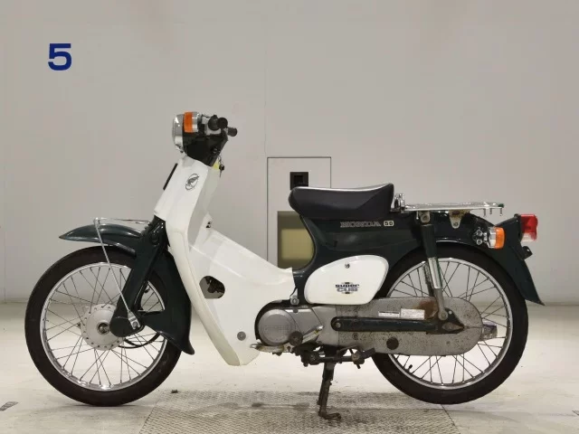 Honda C50