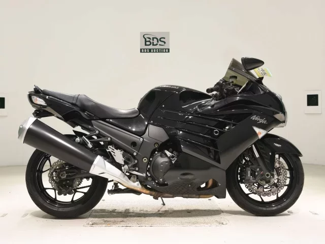 Kawasaki ZX-14RA лот № 7919 оценка 4  с аукциона в Японии