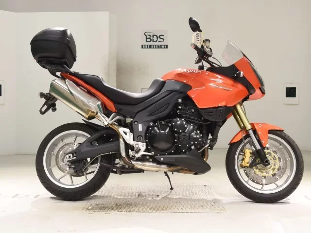 Triumph  TIGER 1050 лот № 5044 оценка 4  с аукциона в Японии