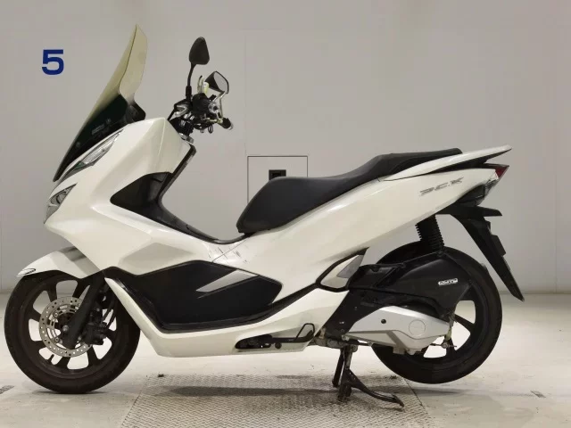 Honda PCX125-3