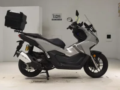 Honda ADV160