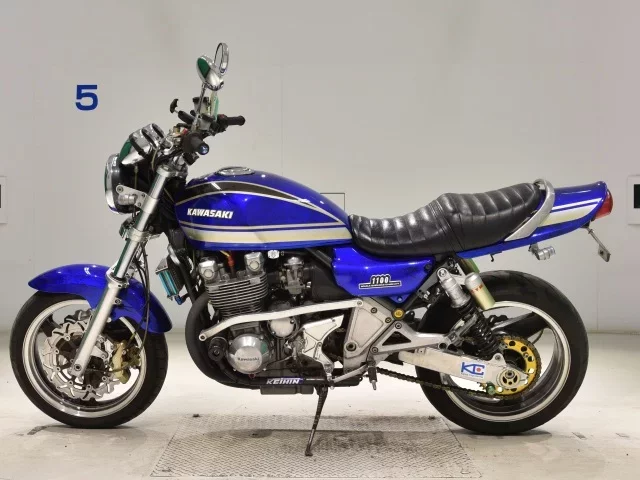 Kawasaki ZEPHYR1100RS