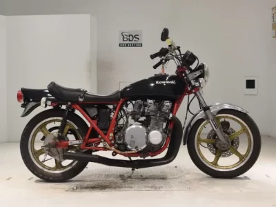 Kawasaki Z900