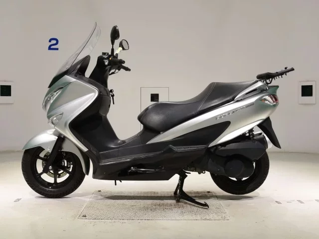 Suzuki BURGMAN200