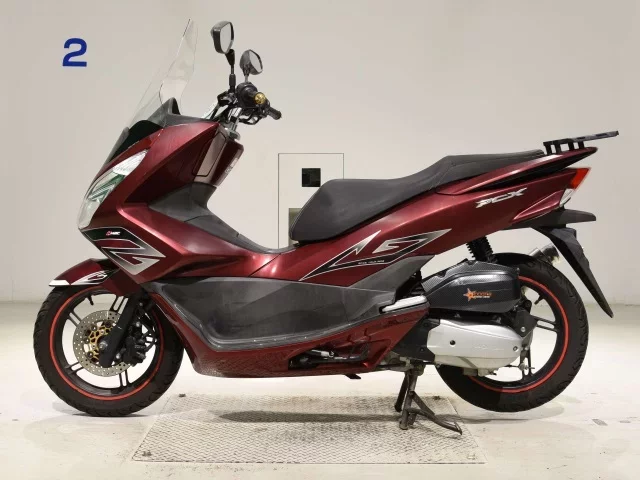 Honda PCX125-2