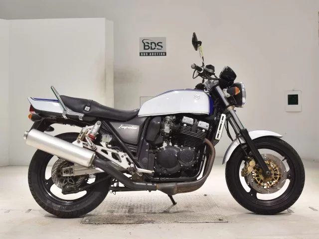 Suzuki GSX400 лот № 5272 оценка 4  с аукциона в Японии