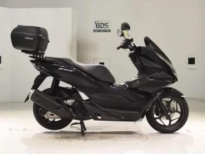 Honda PCX125-4