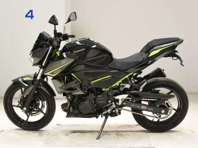 Kawasaki Z400-2