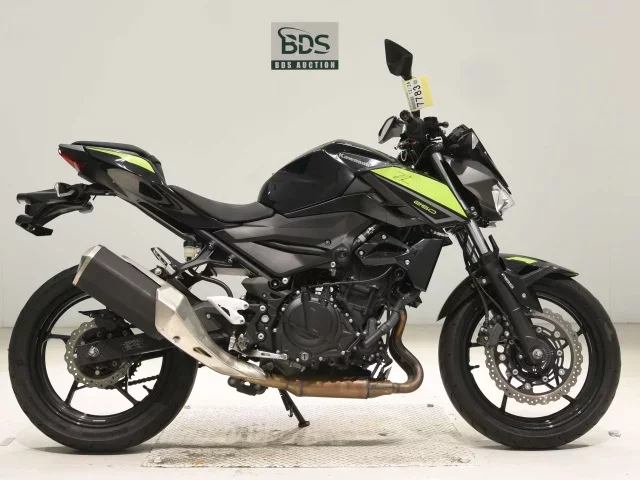 Kawasaki Z250-2 лот № 7783 оценка 4  с аукциона в Японии