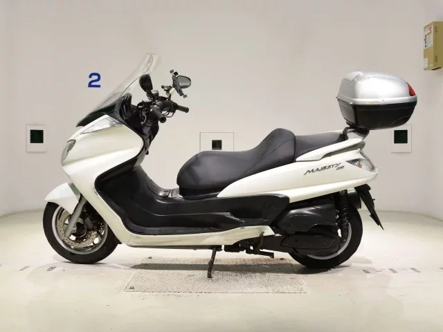 Yamaha MAJESTY 400