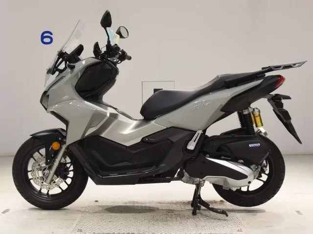 Honda ADV160