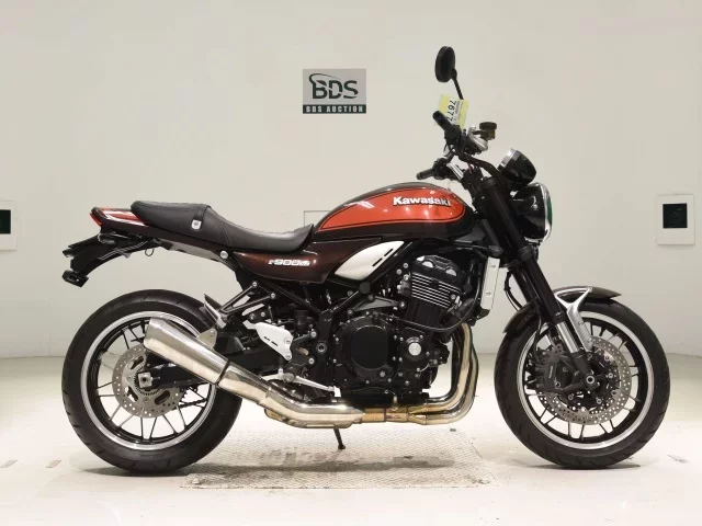 Kawasaki Z900RS лот № 7677 оценка 5  с аукциона в Японии