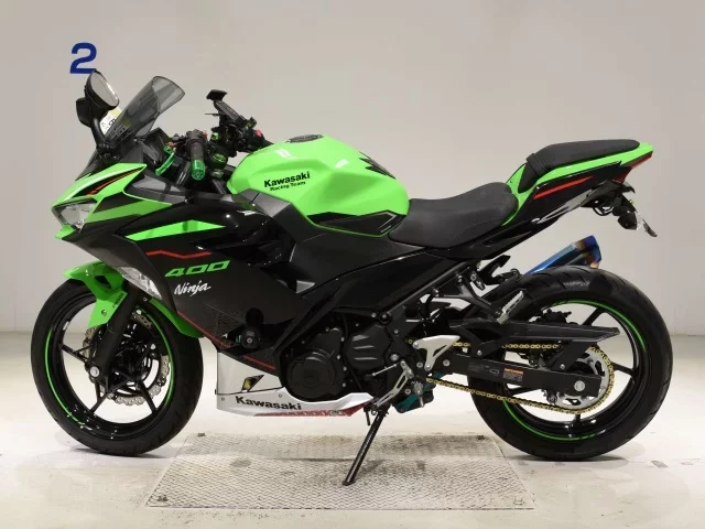 Kawasaki NINJA400-2
