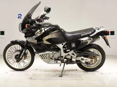 Honda AFRICA TWIN 750
