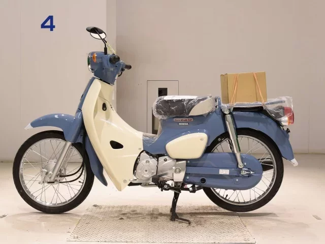 Honda C50-3