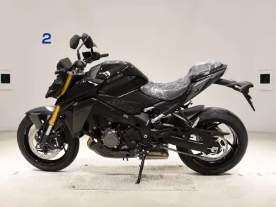 Suzuki GSX-S1000-2