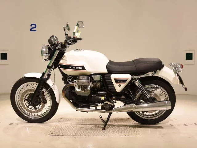 Moto Guzzi MOTO GUZZI V7 CLASSIC