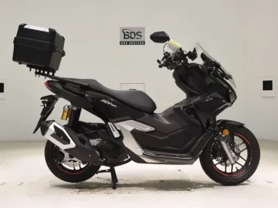 Honda ADV160
