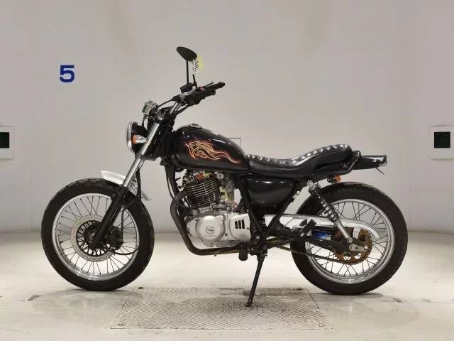 Suzuki GLASS TRACKER BIG BOY