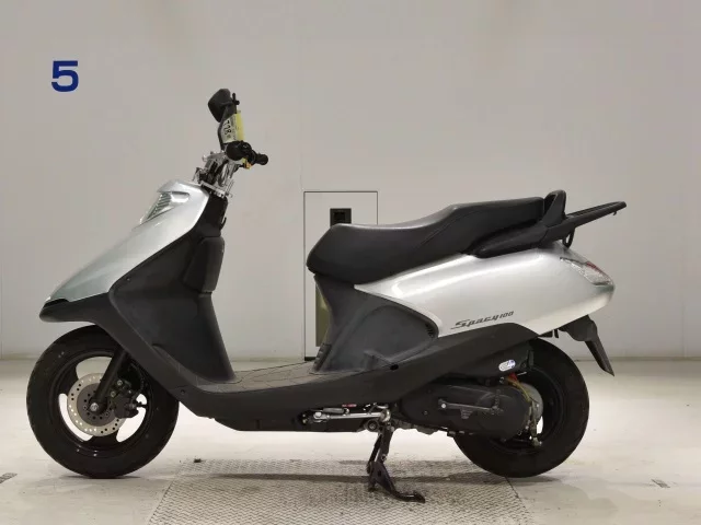 Honda SPACY100