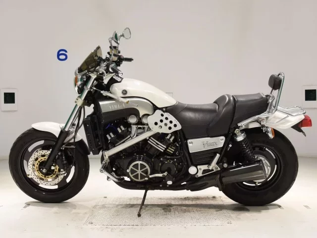Yamaha V-MAX