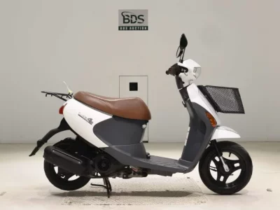 Suzuki LET S4
