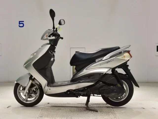 Yamaha CYGNUS125X