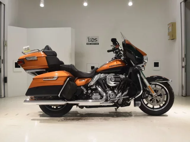 Harley-Davidson HARLEYFLHTKTC1690 лот № 0210 оценка 4  с аукциона в Японии