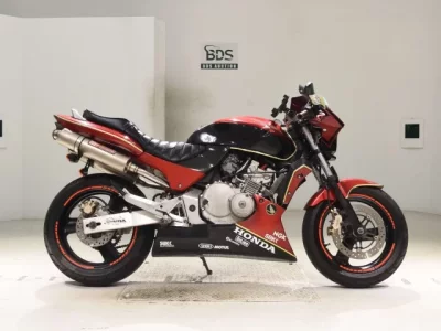 Honda HORNET250