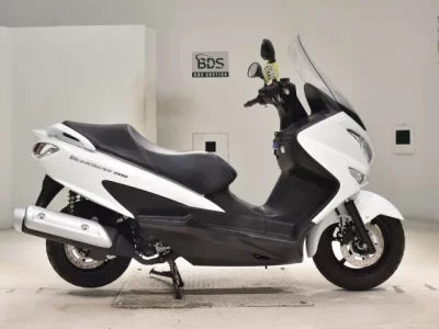 Suzuki BURGMAN200  с аукциона в Японии