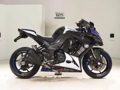 Kawasaki Z1000SXA