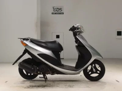 Suzuki ADDRESS V50