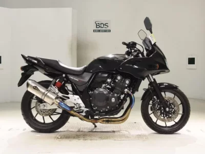 Honda CB400SFV-4 BOLDORABS 2020