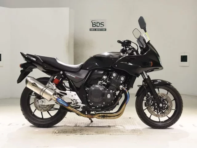 Honda CB400SFV-4 BOLDORABS