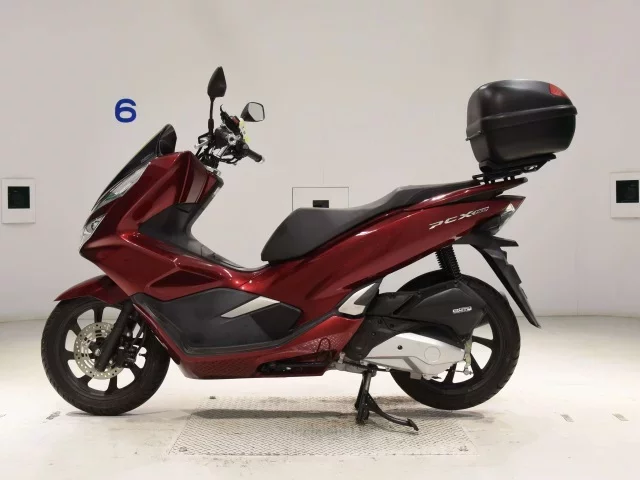 Honda PCX150-3