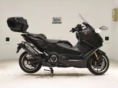 Yamaha T-MAX560T