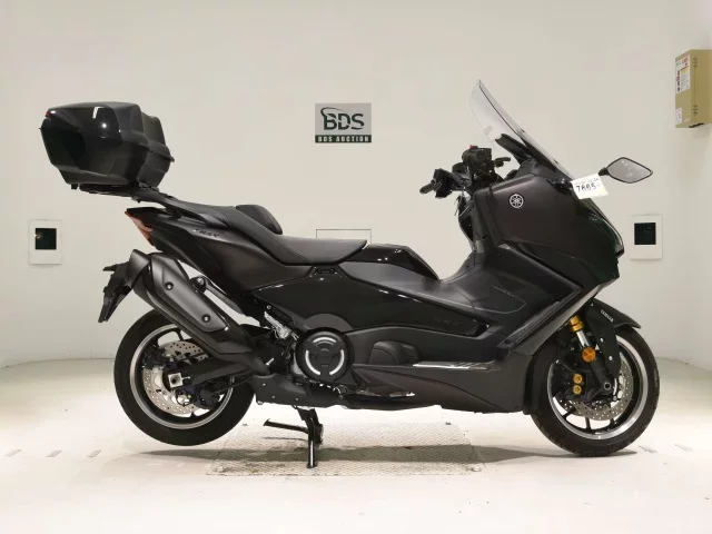 Yamaha T-MAX560T